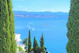 OPATIJA- IČIĆI , prekrasan dvoetažni stan, Opatija - Okolica, Flat