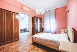 Zagreb, Zrinjevac, poslovni prostor 105 m2, Zagreb, Ticari emlak