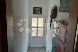 APARTMAN U GRADU KRKU - DVOETAŽNI, Krk, Daire