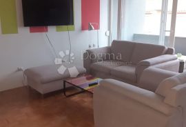 APARTMAN U GRADU KRKU - DVOETAŽNI, Krk, Daire