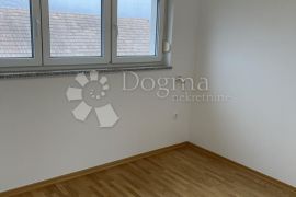 Atraktivan stan u luksuznoj novogradnji ! Dvije terase, parkirna mjesta..., Zaprešić, Appartment