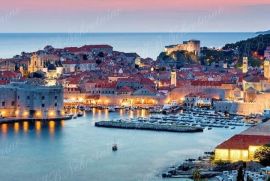 Kuća na ekskluzivnoj lokaciji u Dubrovniku, blizina Starog grada, Dubrovnik, Ev