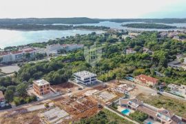 Moderan stan 300m od plaže sa terasom, Medulin!, Medulin, Διαμέρισμα