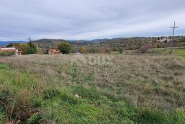 ISTRA,RAKOTULE - Građevinsko zemljište okruženo prirodom, Karojba, Land