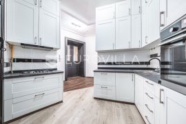 Zagreb, Donji Grad, Savska, prekrasan troiposoban stan 115 m2, Zagreb, Appartement