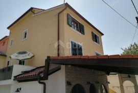 ISTRA, MEDULIN - 4 apartmana u centru Premanture, Medulin, Ev