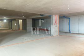 OPATIJA-LUKSUZNI PENTHAUS SA KROVNOM TERASOM OD 275 m2, Opatija, شقة