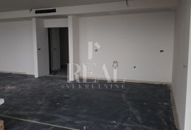 OPATIJA-luksuzan stan u novogradnji, 3S+DB sa bazenom i okućnicom, Opatija, Appartement