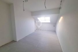 Poreč, PENTHOUSE u centru grada sa pogledom na more!, Poreč, Wohnung