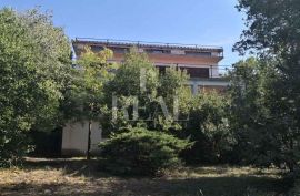 Dramalj ! Kuća sa sa predivnim panoramskim pogledom na more !, Crikvenica, House