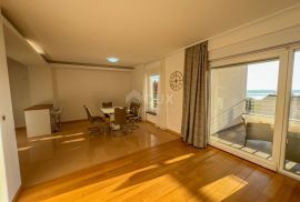 OPATIJA, IČIĆI - stan 124m2 s garažom blizu plaže, terasa, pogled na more, blizina Opatije, Opatija - Okolica, Apartamento