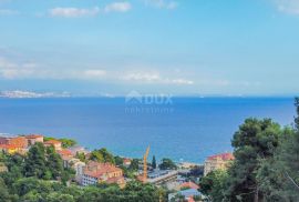 OPATIJA, CENTAR - prestižan penthouse iznad centra Opatije u novogradnji posebnog arhitektonskog karaktera, Opatija, Appartment