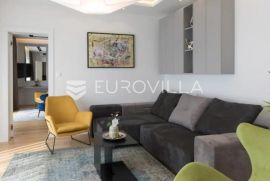 Opatija, Centar, moderno uređen trosoban stan NKP 85 m2, Opatija, Διαμέρισμα