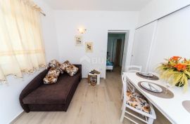 OPATIJA, LOVRAN, IKA- villa 380m2 s panoramskim pogledom na more i bazenom + uređena okućnica 700m2, Opatija - Okolica, Casa