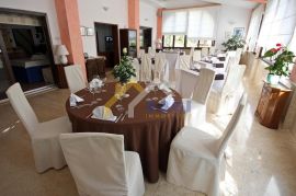 Hotel u Istri 80m od mora pored prekrasnih plaža, Barban, Casa