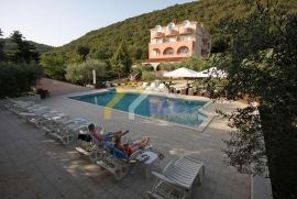 Hotel u Istri 80m od mora pored prekrasnih plaža, Barban, Casa