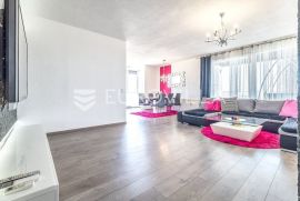 Zagreb, Gornja Dubrava, prekrasan trosoban penthouse, NKP 125 m2, Zagreb, Appartment