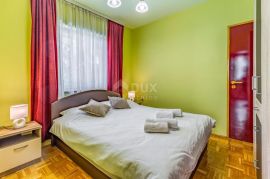 ISTRA, PULA Vila s bazenom i 2 apartmana na prostranoj okućnici 1700 m2, Ližnjan, Casa