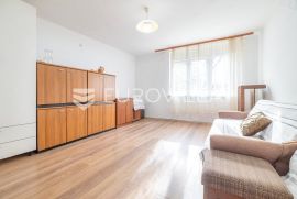 Zagreb, Maksimir Petrova ulica, jednosoban stan 39 m2, Zagreb, Appartamento