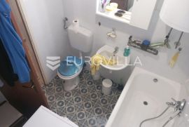 Pula, dvosoban stan - Vidikovac 70 m2, Pula, Flat