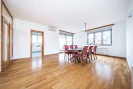 Zagreb, Jordanovac,  prekrasan peterosoban stan 230 m2 s garažom i parkirnim mjestom, Zagreb, Kвартира