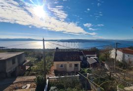 CRIKVENICA, apartmanska kuća puna potencijala, pogled, okućnica, Crikvenica, Casa