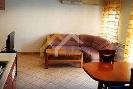 Apartmanska kuća u Zadru uz more- 6 stambenih jedinica, Zadar, Haus