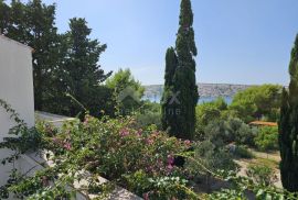 OTOK RAB, BARBAT - Kuća s apartmanima blizu plaža, Rab, Σπίτι