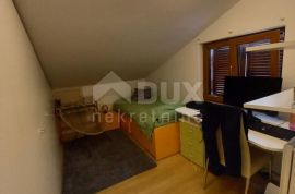 ISTRA - PULA, 4SS+DB Dvoetažni stan i dodatna stambena jedinica u prizemlju, Pula, Apartamento