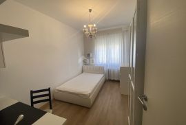 RIJEK, BULEVARD- moderno uređen stan s vlastitom garažom !, Rijeka, Apartamento