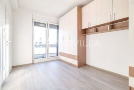 Zagreb, Gornja Dubrava, prekrasan trosoban stan NKP 72 m2, PRVI NAJAM, Zagreb, Appartment