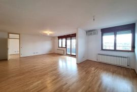 STAN, NAJAM, ZAGREB, TREŠNJEVKA, 168 m2, 5-soban, Zagreb, Apartamento