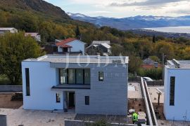 Bribir moderna villa s bazenom i pogledom na more, Vinodolska Općina, Ev