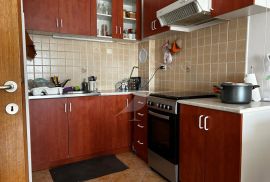 PRODAJA, STAN, VALDEBEK, 55 m2, Pula, Apartamento