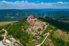 KUĆA, PRODAJA, MOTOVUN, 250 m2, Motovun, House