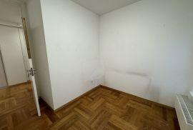 STAN, PRODAJA, ZAGREB, ODRA, 121 m2, 6-soban, Zagreb, Appartement