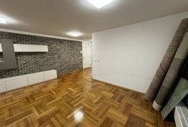 STAN, PRODAJA, ZAGREB, ODRA, 121 m2, 6-soban, Zagreb, Appartement