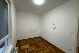 STAN, PRODAJA, ZAGREB, ODRA, 121 m2, 6-soban, Zagreb, Appartement