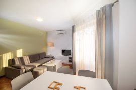 PRODAJA, APARTMAN, MEDULIN, 74 M2, Medulin, Appartamento