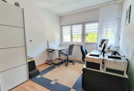 STAN, PRODAJA, ZAGREB, GORNJE VRAPČE, 95 m2, 4-soban, Zagreb, Apartamento