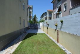 PRODAJA, STAN, PRIZEMLJE S VRTOM, PULA, 80 M2, Pula, Daire