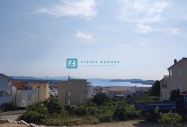 VODICE, novo, vila s bazenom, pogled na more i grad, garaža, Vodice, Famiglia