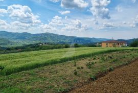 PRODAJA, GRAĐEVINSKO ZEMLJŠTE, MOTOVUN, 1.100 M2, Motovun, Land