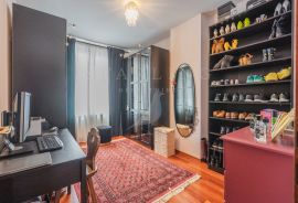 STAN, PENTHOUSE, PRODAJA, ZAGREB, VRHOVEC 130 m2, 4-soban, Zagreb, Διαμέρισμα