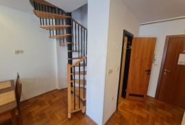 PRODAJA, STAN, PULA, 79 M2,, Pula, Apartamento