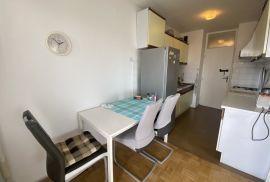 STAN, PRODAJA, ZAGREB, UTRINA, 80 m2, 4-soban, Zagreb, Apartamento