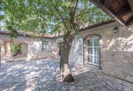 Kamena vila s bazenom, Poreč, okolica, Poreč, بيت