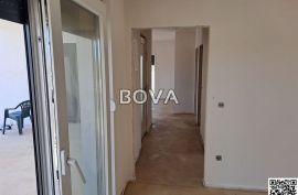 Kuća 110 m2 – Vrsi *Novogradnja* (ID-2461/C), Nin, Casa