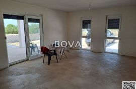 Kuća 110 m2 – Vrsi *Novogradnja* (ID-2461/C), Nin, Casa