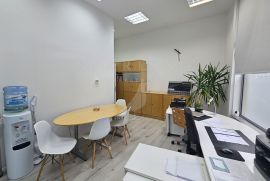 POSLOVNI PROSTOR, PRODAJA, ZAGREB, VRBANI III, 46 m2, Zagreb, Propiedad comercial